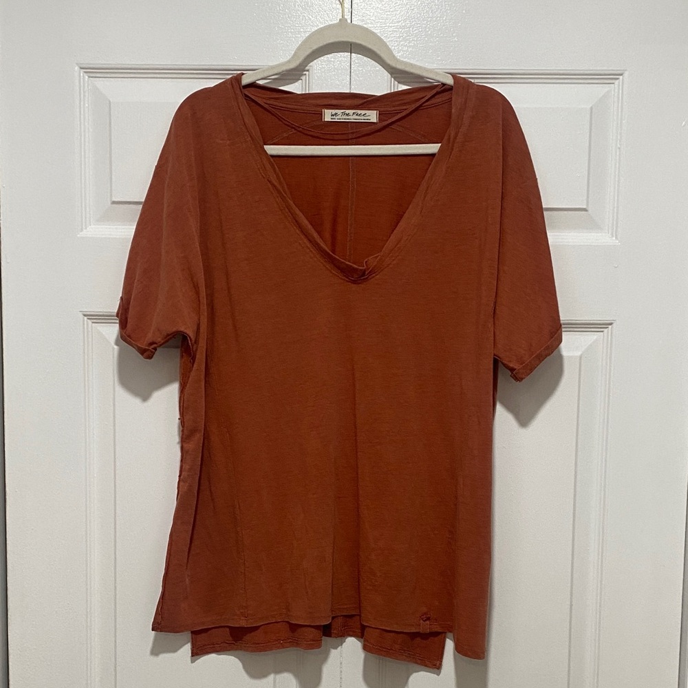 Free People orange V-Neck Tee